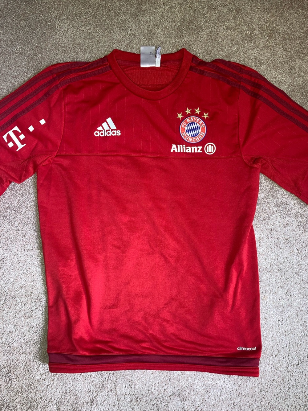 Offical Bayern Munich crewneck